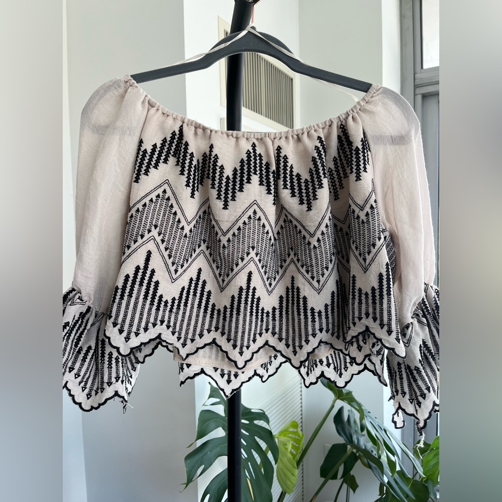 Romeo & Juliet Couture Top